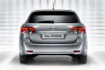 Toyota Avensis SW 2011 года